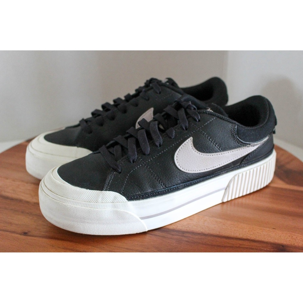 Nike Court Legacy Shoes Womens 9.5 Black Leather Lace Up Lift Platform Sneakers